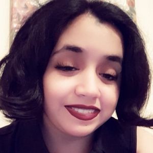 Meet your Posher, Andrea ofelia